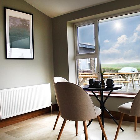 The Blue Horizon Hotel Laherne Hill Екстериор снимка